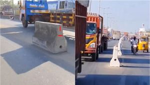 சென்னை போலீஸ் செய்த பெரிய மாற்றம்.. எண்ணூர் மணலி விரைவு சாலையில் புதிய சிக்கல் 