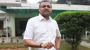 கார்த்தி சிதம்பரத்துக்கு சீட் வழங்ககூடாது.. காங்கிரஸ் தீர்மானம்! அப்போ சிவகங்கை தொகுதி யாருக்கு? 