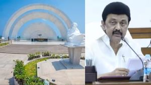  கருணாநிதி நினைவிடத்தை திறந்து வைத்தார் முதல்வர் ஸ்டாலின்.. ரஜினி உள்ளிட்டோர் நிகழ்ச்சியில் பங்கேற்பு 