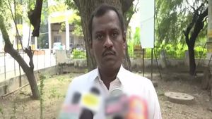 ரூ.140 கட்டியவருக்கு 11 லட்சம்.. பிரபல கூரியர் நிறுவனத்திற்கு திண்டுக்கல் நீதிமன்றம் அதிரடி உத்தரவு 
