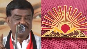 இன்ஸ்டா ரீல்ஸ் முழுக்க இவர்தான்! திமுகவில் மீண்டும் சேர்க்கப்பட்ட.. சிவாஜி கிருஷ்ணமூர்த்தி.. பின்னணி 