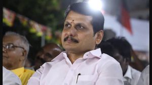 தொடர்ந்து ஆதரவு கொடுத்தீங்க! கலங்கிய செந்தில் பாலாஜி! திடீர் ராஜினாமா ஏன்? நாளை நடக்க போகும் சம்பவம் 