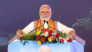 தேர்தல் வருது.. 3 மாதம் மன் கி பாத்துக்கு லீவ் விட்ட மோடி! யூடியூப் ஷார்ட்ஸ் வெளியிட பிரதமர் அட்வைஸ் 