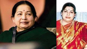  ஜெயலலிதா நகைகளை பெற்றுக்கொள்ள வாங்க.. தமிழக உள்துறை செயலருக்கு உத்தரவு.. எவ்வளவு மதிப்பு தெரியுமா?