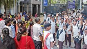 சென்னையில் எந்தெந்த தனியார் பள்ளிகளுக்கு வெடிகுண்டு மிரட்டல் தெரியுமா?
