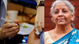பெண்களை குறி வைத்த நிர்மலா.. கர்ப்பப்பை வாய் புற்றுநோய் தடுப்பூசி உட்பட பல அறிவிப்புகள் 