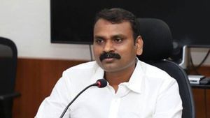 மீண்டும் ம.பி.யில் இருந்து ராஜ்யசபா எம்பியாகிறார் மத்திய அமைச்சர் எல்.முருகன்- நீலகிரியில் போட்டி இல்லை!