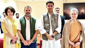 7 வருட வனவாசம்? 25 வருட சாதனை! 2 முறை ஆட்சி; 1 முறை வீழ்ச்சி! முடிவுக்கு வரும் சோனியா அரசியல்?