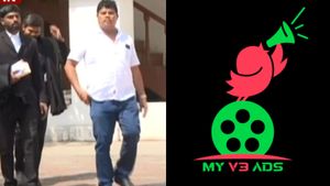  விளம்பரம் பார்த்தால் பணம் எனக் கூறி மோசடி? My V3 Ads நிறுவனர் சக்தி ஆனந்த் போலீஸ் விசாரணைக்கு ஆஜர்!