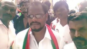 கோர்ட்டில் ஆஜராகிவிட்டு திரும்பிய நபர் தலையை துண்டித்து படுகொலை! கரூர் அருகே கொடூரம்! பழிக்குப் பழி?