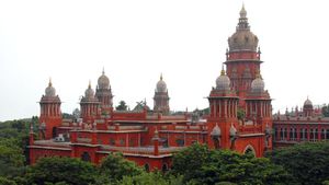 மாவட்ட நீதிமன்றங்களில்.. இனி காணொலி வாயிலாகவும் விசாரணை! உயர்நீதிமன்றம் பிறப்பித்த முக்கிய உத்தரவு 