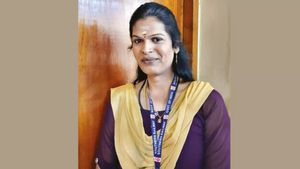 முதன்முறையாக.. தமிழ்நாட்டையே திரும்பி பார்க்க வைத்த 