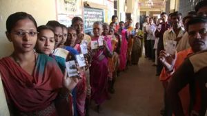 இந்தியாவில் மொத்தம் 96.88 கோடி வாக்காளர்கள்: தேர்தல் ஆணையம் தகவல்! உலகிலேயே இந்த பெருமை நமக்குத்தான்