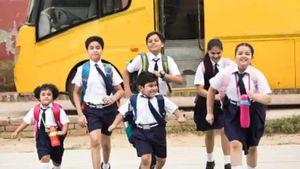 வேதாரண்யம் தாலுக்கா பள்ளிகளுக்கு மட்டும் இன்று விடுமுறை.. ஏன் என்ன ஆச்சு! மழைக் காலமும் இல்லையே! 