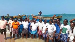 சாகும் வரை உண்ணாவிரதம்! இலங்கை சிறையில் உள்ள தமிழக மீனவர்களை விடுவிக்க கோரி ராமேஸ்வரத்தில் போராட்டம்