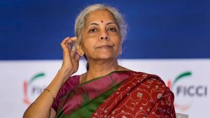 ‛வெற்றி உறுதி’.. திருவனந்தபுரத்தில் போட்டியிடும் நிர்மலா சீதாராமன்?  பாஜக சர்வேயில் ‛‛பாசிட்டிவ்’’ 