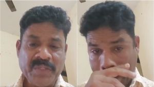 நான் நல்ல போலீஸ்..  சுகுணாவோட அடிமை ஜான் கென்னடி கிடையாது.. திருச்சி எஸ்ஐ கண்ணீர் வீடியோ 