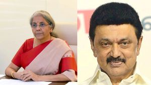திராவிட மாடல் பிரிவினையைத் தூண்டுகிறதா? சிறந்த நகைச்சுவை.. நிர்மலா சீதாராமனுக்கு ஸ்டாலின் பதிலடி! 