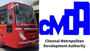 5 நிமிஷத்துக்கு ஒரு பஸ்.. கிளாம்பாக்கத்திலிருந்து சென்னைக்கு இத்தனை பேருந்துகளா? சிஎம்டிஏ விளக்கம் 