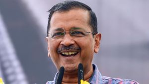  டெல்லி மதுபான கொள்கை வழக்கு.. அரவிந்த் கெஜ்ரிவாலுக்கு பெரும் நிம்மதி.. ஜாமீன் அளித்தது நீதிமன்றம்
