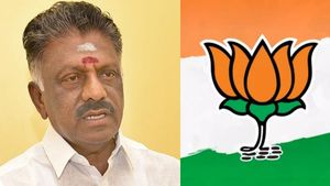 சீக்கிரம் முடிவெடுங்க.. போன் போட்டு ஓபிஎஸ்ஸை நெருக்கிய பாஜக தலை.. வேறு வழியின்றி இரவில் நடந்த ஷாக் 