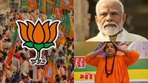 சீட் தராததால் பாஜகவில் இருந்து விலகலா? மோடி இன்னமும் மன்னிக்கலையே.. பிரக்யா சிங் தாக்கூர் புலம்பல்! 