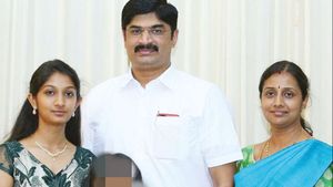  சயனைடு கலந்த தண்ணீர்.. கோவை தொழில் அதிபர் குடும்பமே உயிருடன் இல்லை.. உருக்கமான தகவல் 