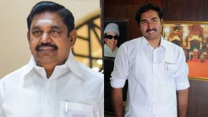 அதிமுக வேட்பாளர்கள் தேர்வு விறுவிறுப்பு.. தென் சென்னையில் ஜெயவர்தன்.. வட சென்னையில் இவரா? 