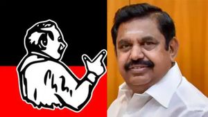 அதிமுக வேட்பாளர் பட்டியல்: 16 லோக்சபா தொகுதிகளுக்கான முதற்கட்ட வேட்பாளர்களை அறிவித்தார் ஈபிஎஸ் 