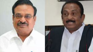 எம்பி சீட் கிடைக்காததால்தான் கணேசமூர்த்தி உயிரை விட்டாரா.. உண்மையல்ல.. வைகோ மறுப்பு 