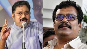 தேனி தொகுதியில் படுஉக்கிரம்.. மாஜி வலது கரம் தங்க தமிழ்ச்செல்வனுடன் மோதும் டிடிவி தினகரன்! 