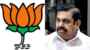 தமிழகத்தில் அதிமுகவுக்கு பேரிடி! பாஜக கூட 5 வெல்லுமாம்! எடப்பாடிக்கு பின்னடைவு! நியூஸ் 18 சர்வே 