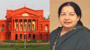 ஜெயலலிதாவின் தங்கம், வைர நகைகள்... தமிழ்நாட்டிற்கு திருப்பி அனுப்ப தடை.. கர்நாடகா ஹைகோர்ட் உத்தரவு 