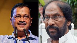 நாட்டில் அறிவிக்கப்படாத அவசர நிலை.. கெஜ்ரிவால் கைதுக்கு எதிரான ஆர்ப்பாட்டத்தில் திருச்சி சிவா தாக்கு 