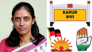 மீண்டும் ஜோதிமணியா? திமுகவிடம் போராடி பெற்ற கரூரில் காங்கிரஸ் ஜெயிக்குமா? லேசா புகையுதே! களநிலவரம் 