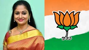 பாஜக நிர்வாகி சவுதாமணி திடீர் கைது.. சென்னையில் கைது செய்த திருச்சி போலீஸ்.. காரணம் இதுதானாம்!