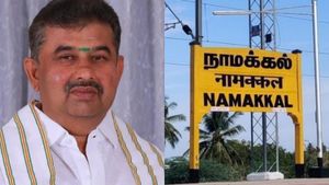 Exclusive: நான் சாதி வெறியன் இல்லை.. அது பொய் வீடியோ! கொமதேக நாமக்கல் வேட்பாளர் சூரியமூர்த்தி பேட்டி 