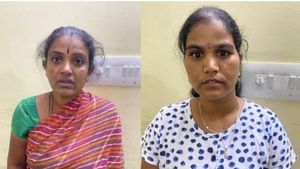  மஞ்சுளாவுக்கு வந்த சபலம்.. அதுவும் ஆபீசர் வீட்டில்.. காரணமே அன்னம்மாதான்.. இதுல பாத்ரூம் பக்கெட் வேற