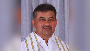 திமுக கூட்டணியில் கொமதேக வேட்பாளர் சூர்யமூர்த்திக்கு பெரிய சிக்கல்.. வேகமாக பரவும் பழைய வீடியோ 