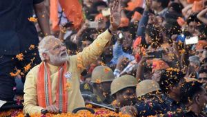 மோடி ரோடு ஷோவில் மாணவர்கள்.. கோவை பள்ளி மீது கடும் நடவடிக்கை வேண்டாம் - நீதிபதி ஆனந்த் வெங்கடேஷ் 