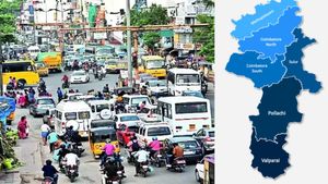 பொள்ளாச்சி போறீங்களா? திருப்பி விடப்படும் வண்டிகள்.. ஒரே நாளில் ரூட்டே மாறுது.. இதை நோட் பண்ணுங்க