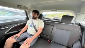  கார்களில் வரப்போகும் முக்கிய மாற்றம்! மத்திய அரசு பக்கா பிளான்.. கார் வச்சிருக்கவங்க தெரிஞ்சுக்கனும்