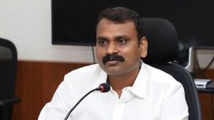 பெண்  துணை தாசில்தார் அளித்த புகார்.. மத்திய இணையமைச்சர் எல் முருகன் மீது அதிரடி வழக்கு! புது சிக்கல் 