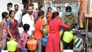 ஹோட்டலில் கூட தண்ணீர் இல்லை.. பெங்களூரில் தண்ணீர் பஞ்சத்தின் கோர முகம்.. ஷாக் 