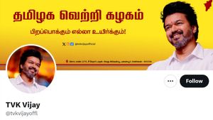  ஆரம்பமே கில்லி.. 2 நாளில் 50 லட்சம் உறுப்பினர்கள்.. வியக்க வைத்த விஜயின் தமிழக வெற்றிக் கழகம்!