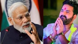  மோடி, அமித்ஷாவுக்கு கடும் அதிர்ச்சி.. பாஜக வேட்பாளராக அறிவிக்கப்பட்ட நடிகர் பவன் சிங் திடீர் விலகல்!