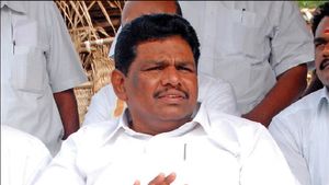அமைச்சர் ராதாகிருஷ்ணனுக்கு எதிரான சொத்து குவிப்பு வழக்கு இன்று மீண்டும் விசாரணை 