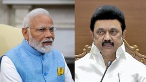 “அதான் சிலிண்டர் விலையை குறைப்புலேயே.. தோல்வி பயம் தெரிஞ்சு போச்சே!” மோடி மீது ஸ்டாலின் விமர்சனம் 