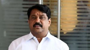 களங்கப்படுத்தணும்னு சதி பண்றாங்க.. அது என் பணம் இல்லை.. ரூ.4 கோடி பற்றி நயினார் பரபர விளக்கம் 