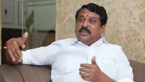  கோவைக்கு போன பணம் தப்பித்துவிட்டது.. நயினார் கனெக்சன்.. மாட்டிக்கிட்டாங்க.. சீக்ரெட்டை உடைச்சிட்டாரே 